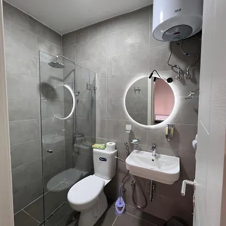 Aparthotel Grand Park & Bllok Area *