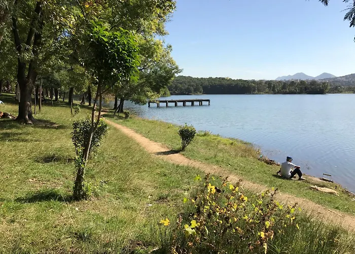 Grand Park & Bllok Area 3* تيرانا